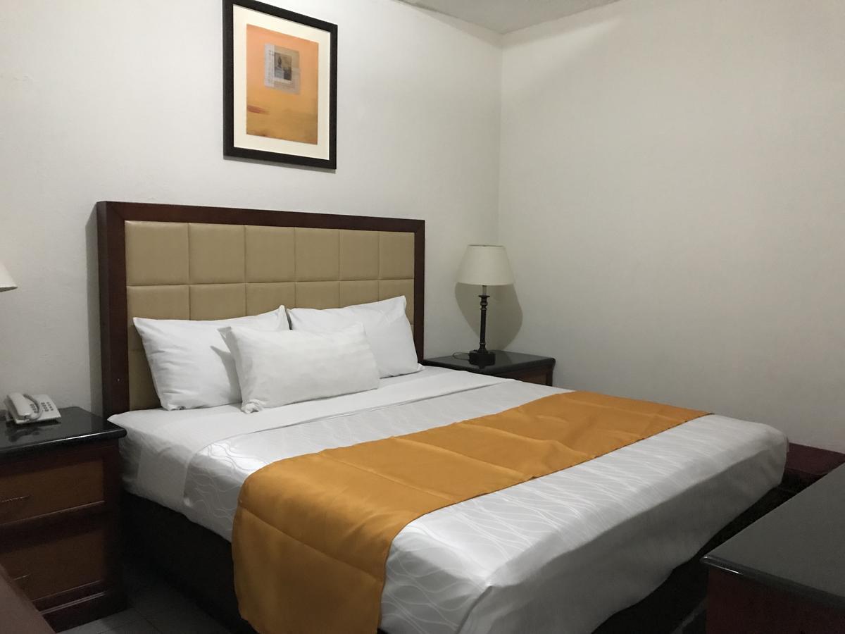 Hotel Guillen Jr Tijuana Exterior foto